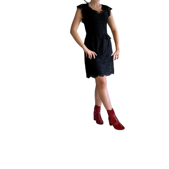 Joie Lebanon Black V-Neck Eyelash Sleeveless Womens Cocktail Lace Dress Size M - Picture 3 of 15